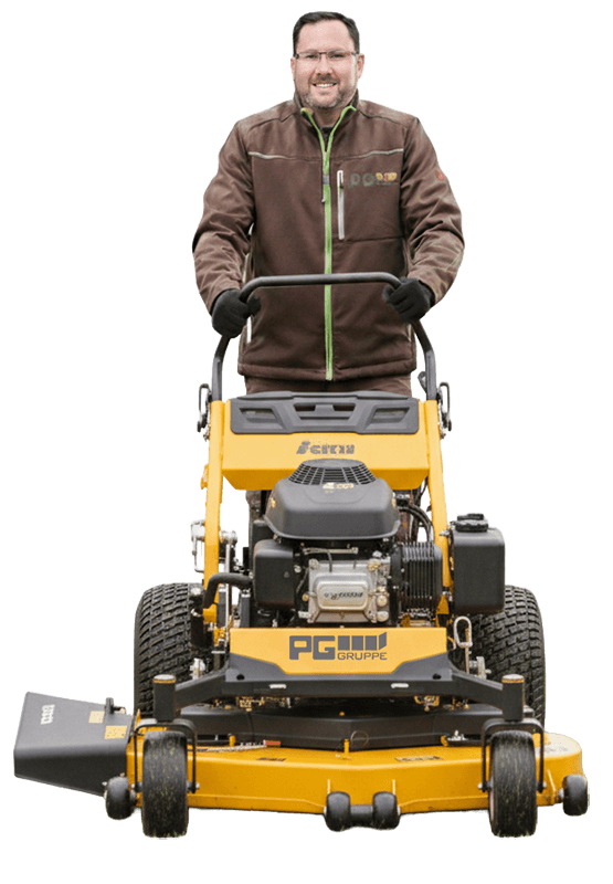 PG Gruppe - In Aktion (Gartenpflege)